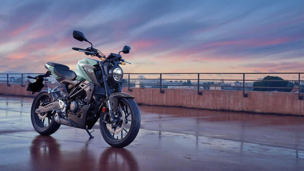 mesin Honda CB125R 2026 tenaga 15 PS