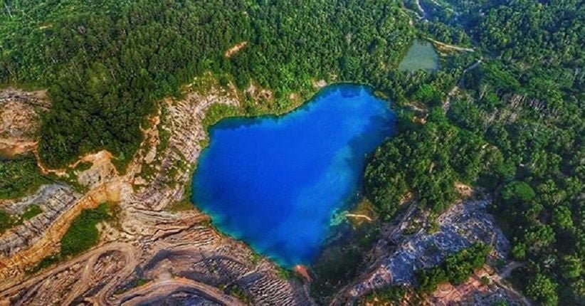 sejarah danau biru sawahlunto