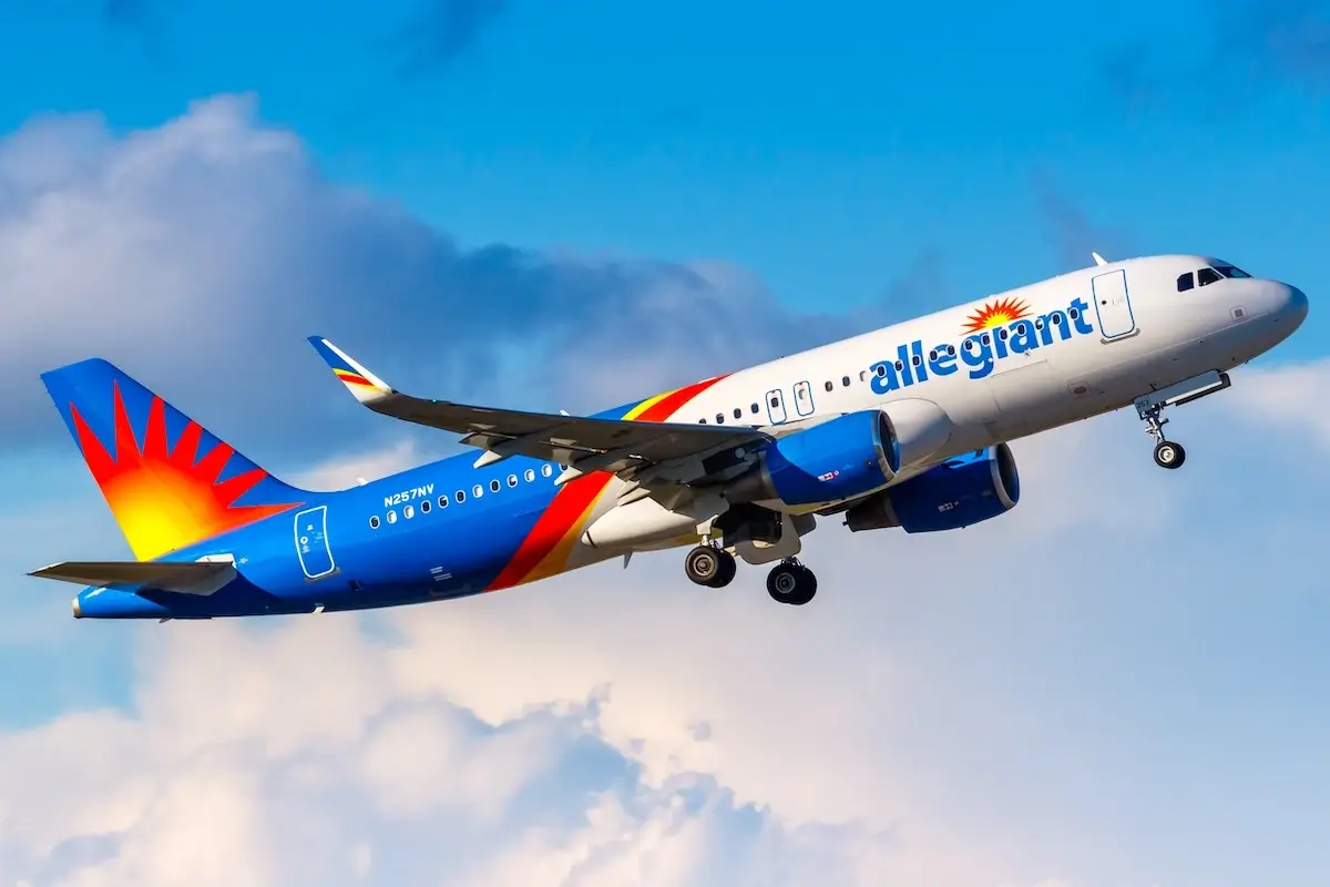 Pesawat Allegiant Airlines di bandara Amerika Serikat